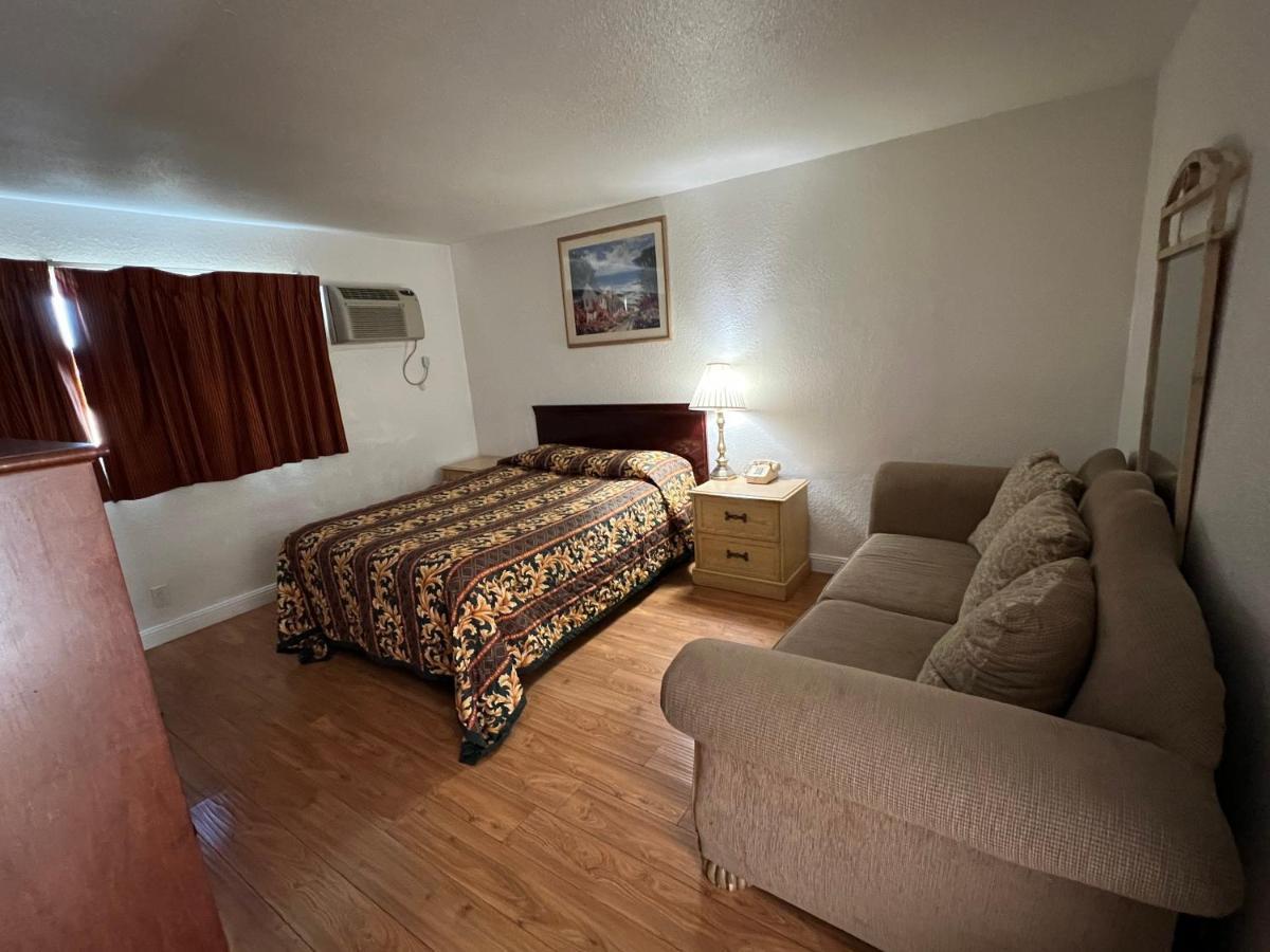 Sherwood Motel Palmdale Εξωτερικό φωτογραφία